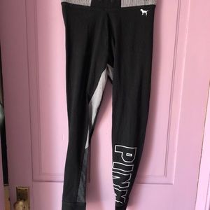 PINK Victoria Secret size M, black yoga pants.